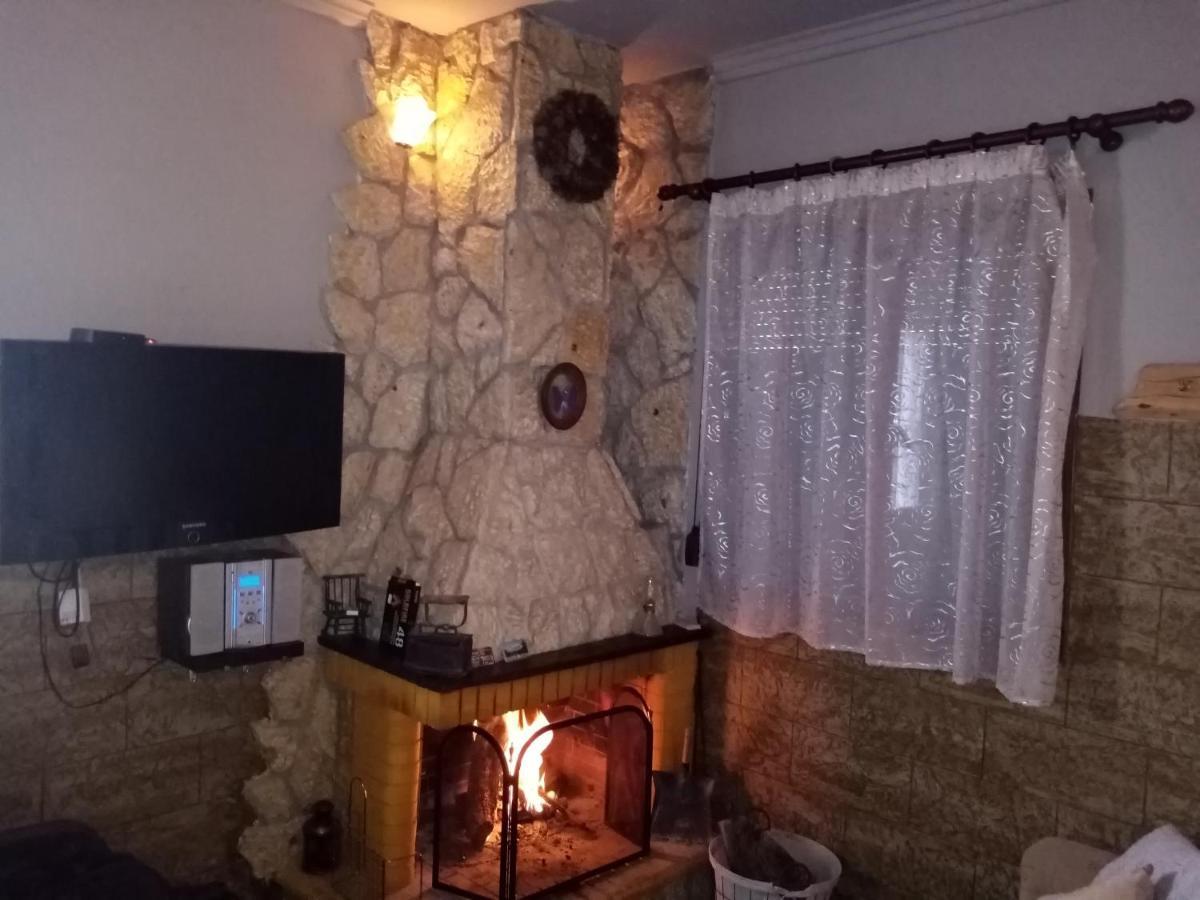 Synikia Mesi Trikalon To Konaki מראה חיצוני תמונה